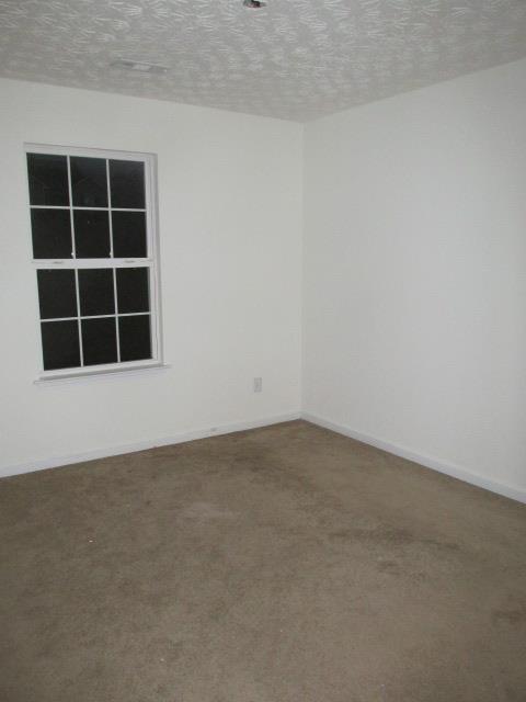 32 Savannah Place Dr, Lagrange, GA 30240 photo 4