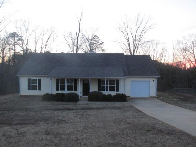 32 Savannah Place Dr, Lagrange, GA 30240 photo 1