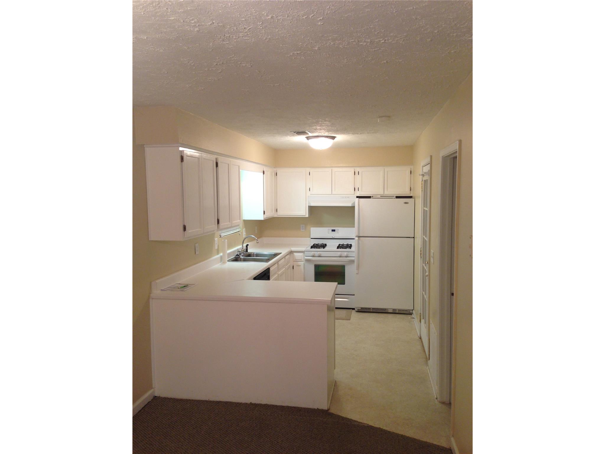 908 3rd St, Stone Mountain, GA 30083 photo 6
