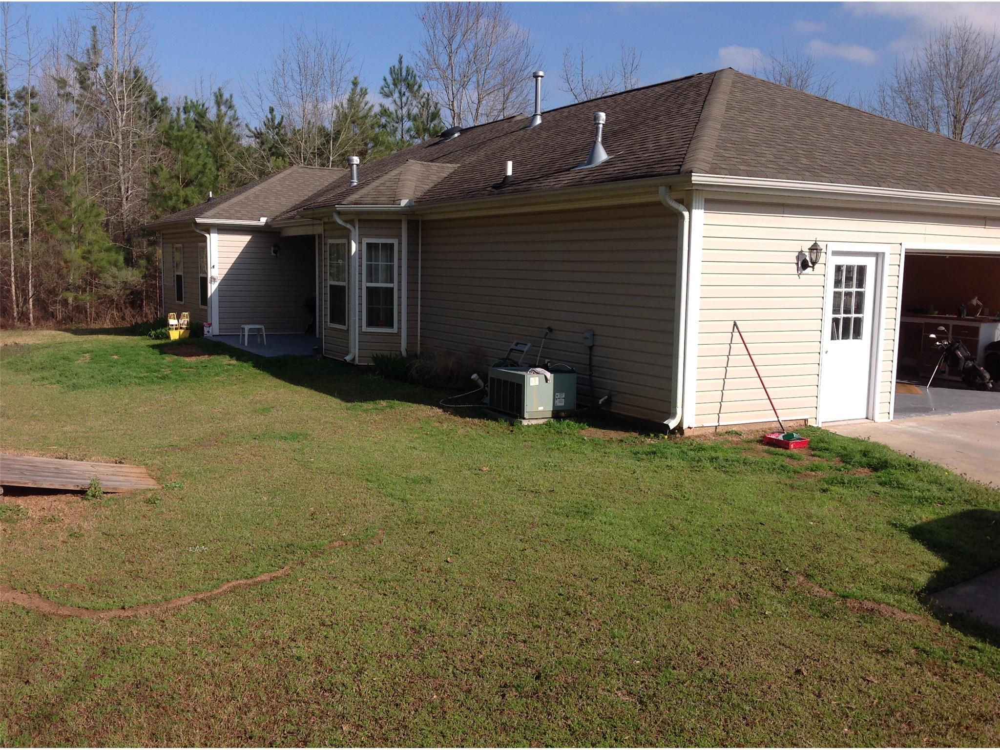 122 Lambdin Cir, Barnesville, GA 30204 photo 23