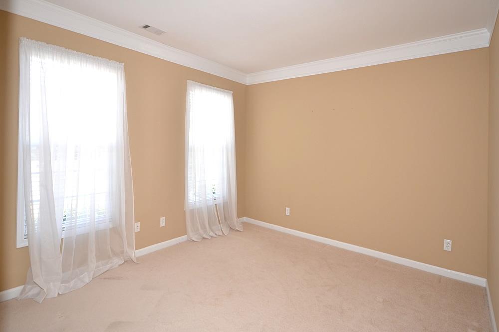 3341 Lost Meadows Ln, Buford, GA 30519 photo 8
