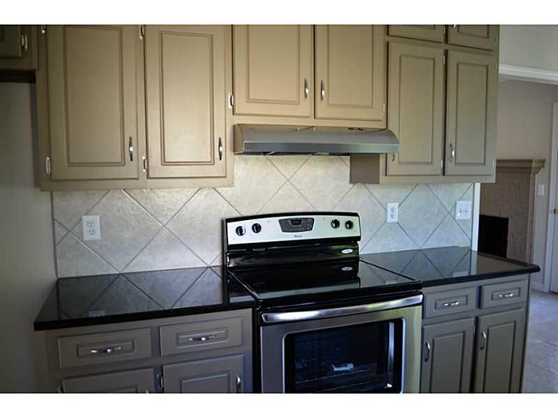 3490 Harfield Dr, Bethlehem, GA 30620 photo 3