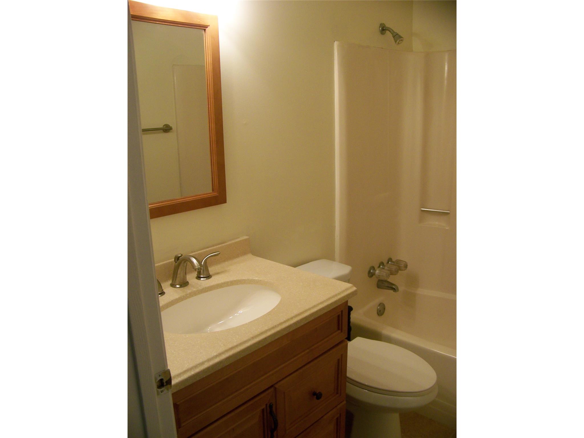 648 Longview St, Carrollton, GA 30117 photo 4