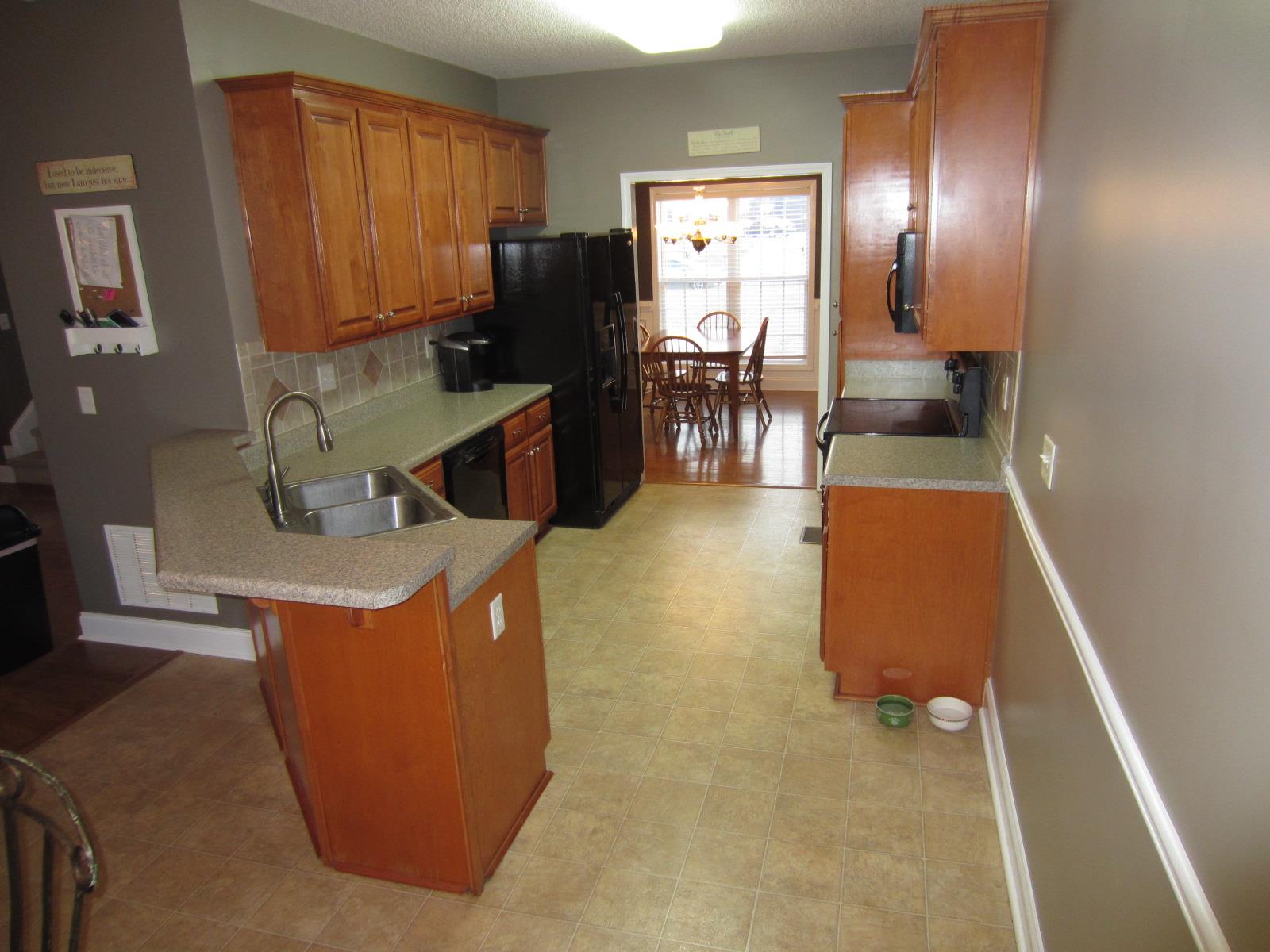 107 Rolling Hill Dr, Williamson, GA 30292 photo 9