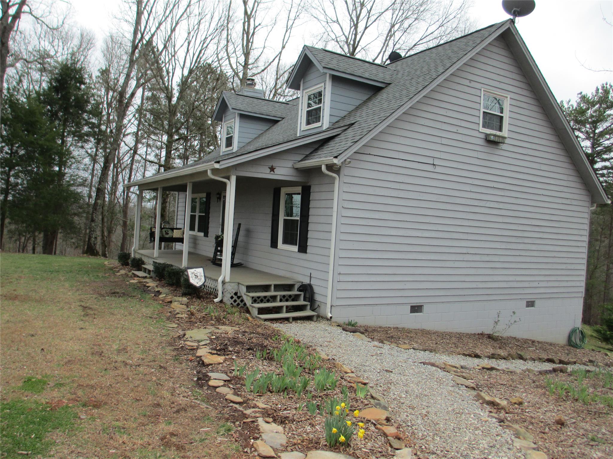 7619 Fish Hook Ln, Lula, GA 30554 photo 4
