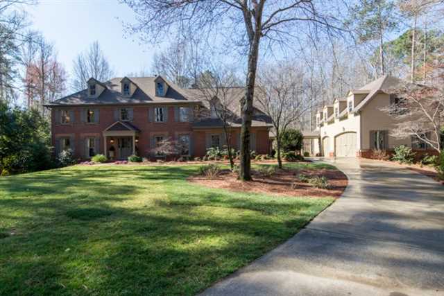 9790 Farmbrook Ln, Alpharetta, GA 30022 photo 1