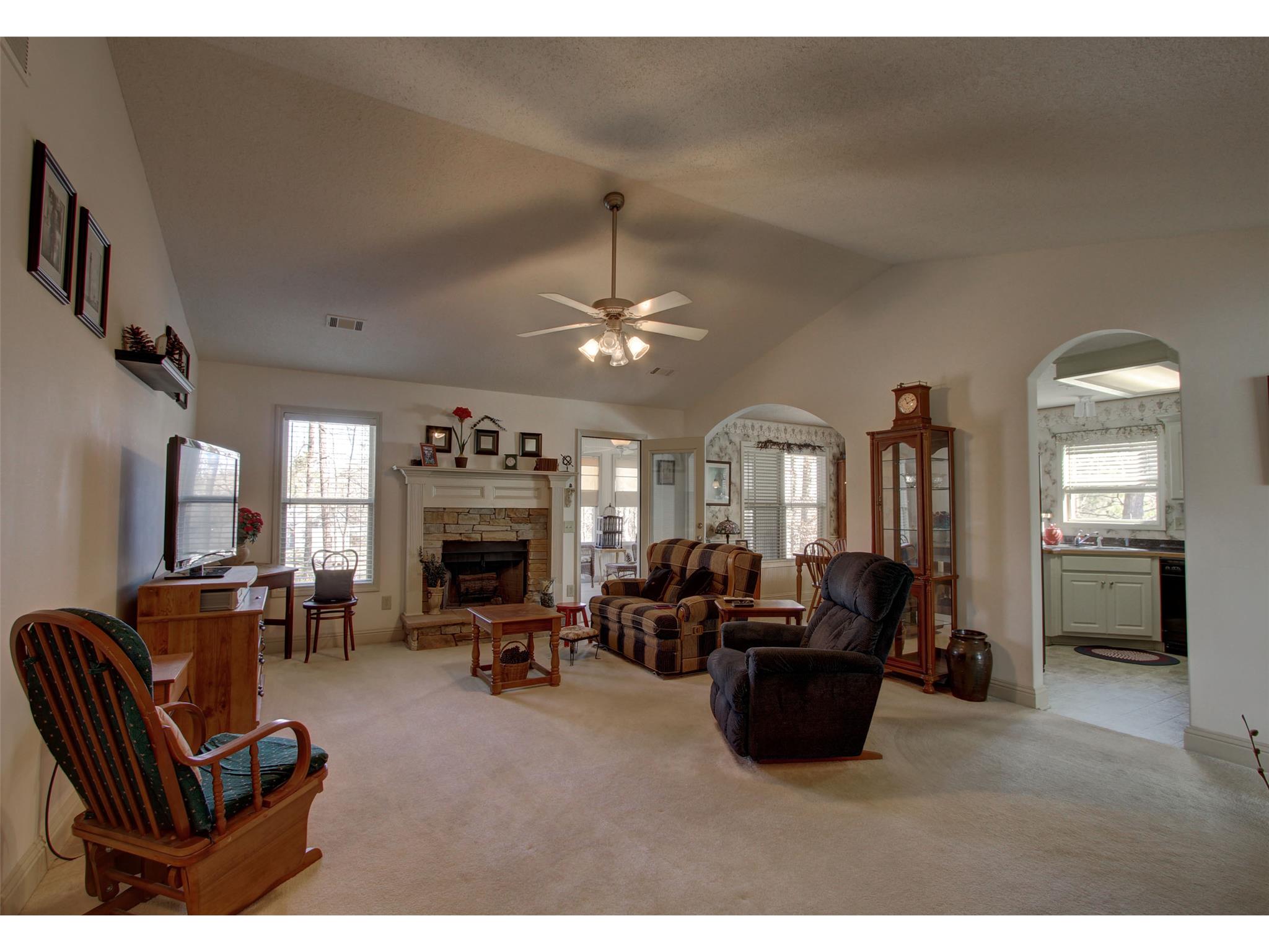 453 Covenant St, Bethlehem, GA 30620 photo 3
