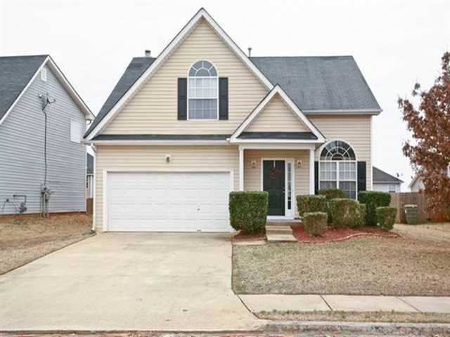 30 Hazelhurst Dr, Covington, GA 30016 photo 1