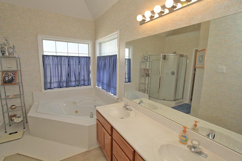 2290 Compton Pl, Suwanee, GA 30024 photo 18
