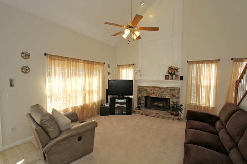 2290 Compton Pl, Suwanee, GA 30024 photo 8