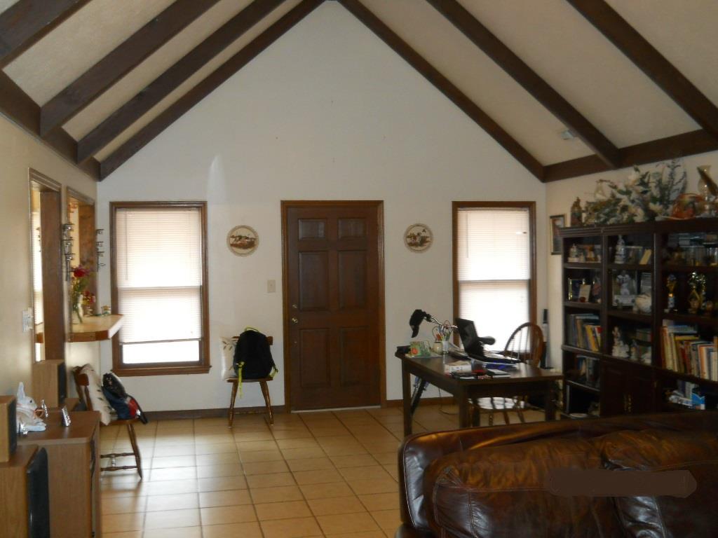106 Oakdale Dr, Lagrange, GA 30240 photo 2