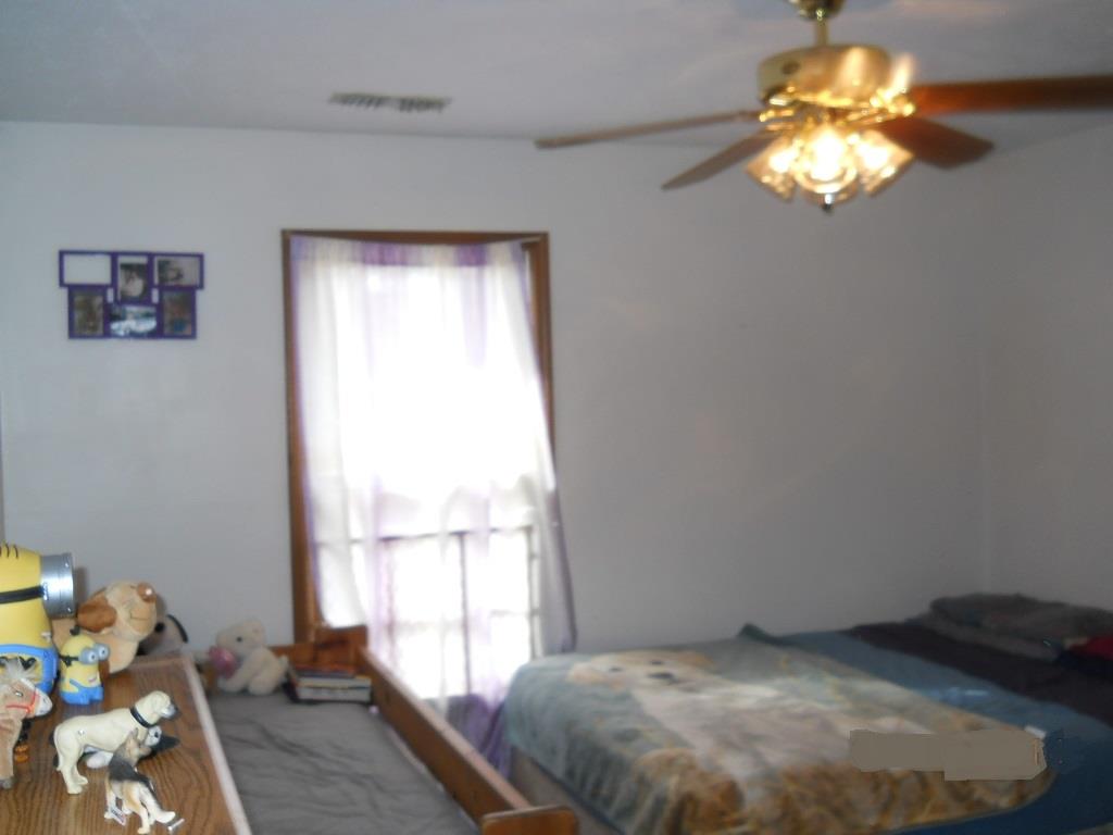106 Oakdale Dr, Lagrange, GA 30240 photo 9