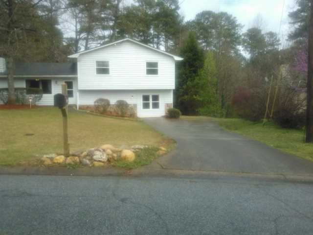 3071 Bromley Rowe, Duluth, GA 30096 photo 2