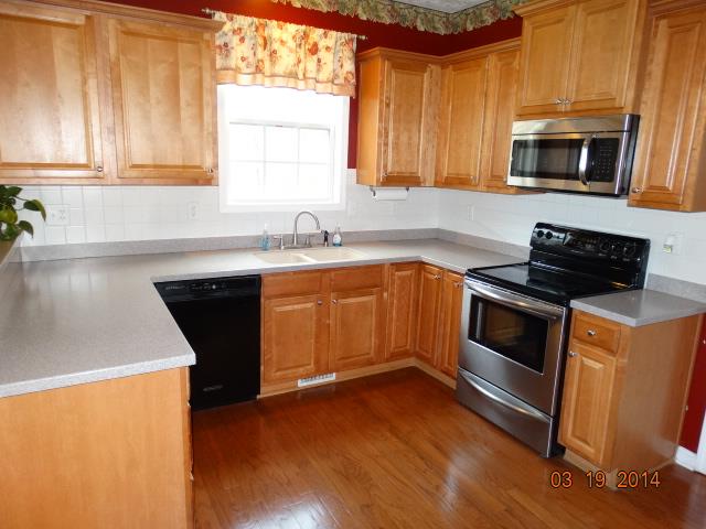 211 Arnold Rd, Hampton, GA 30228 photo 6