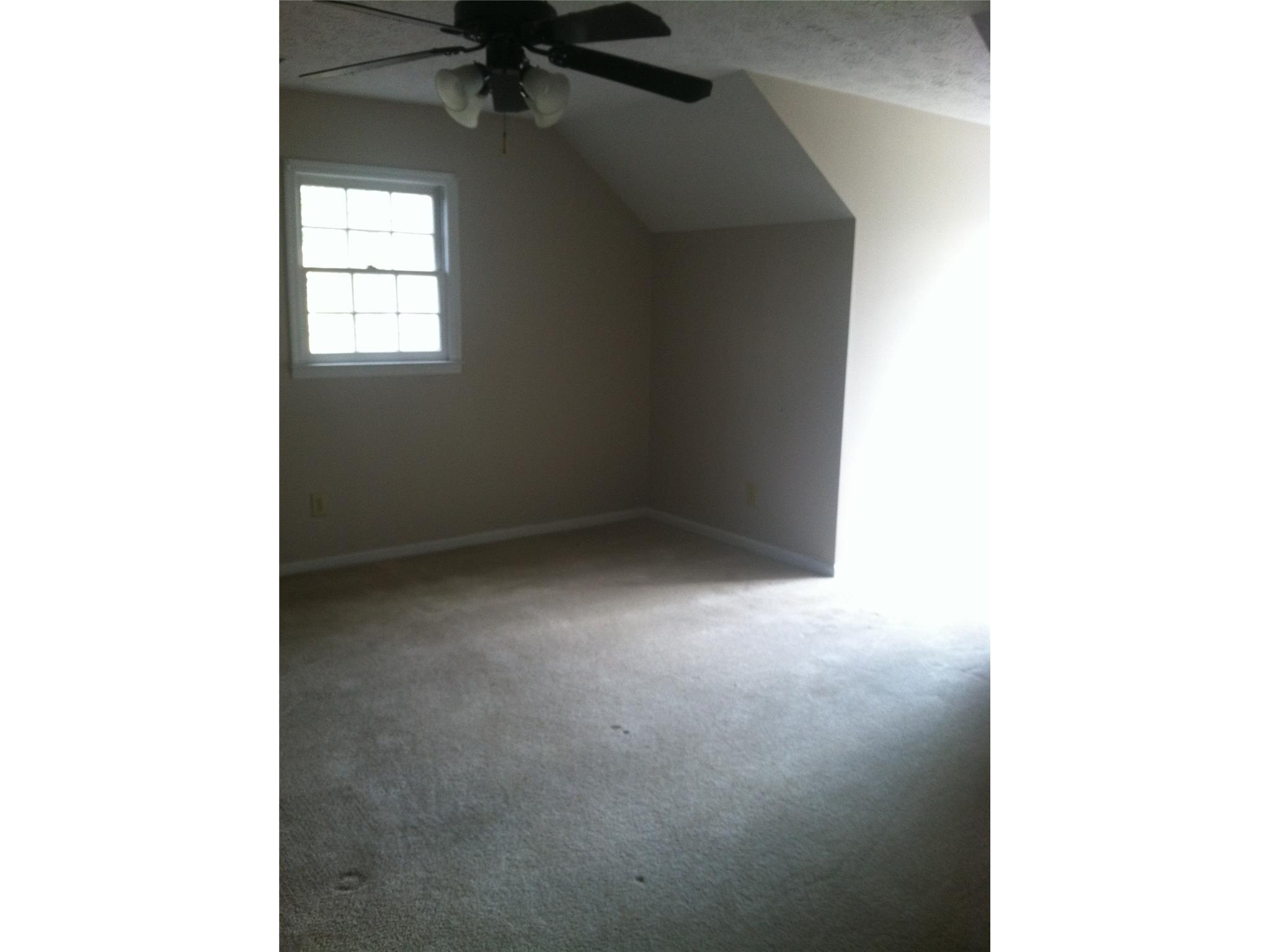 4827 Bexley Dr, Stone Mountain, GA 30083 photo 15