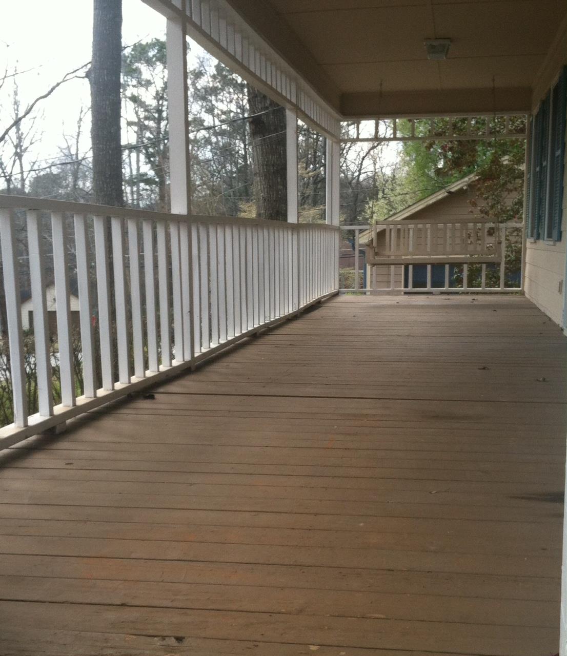 4827 Bexley Dr, Stone Mountain, GA 30083 photo 2