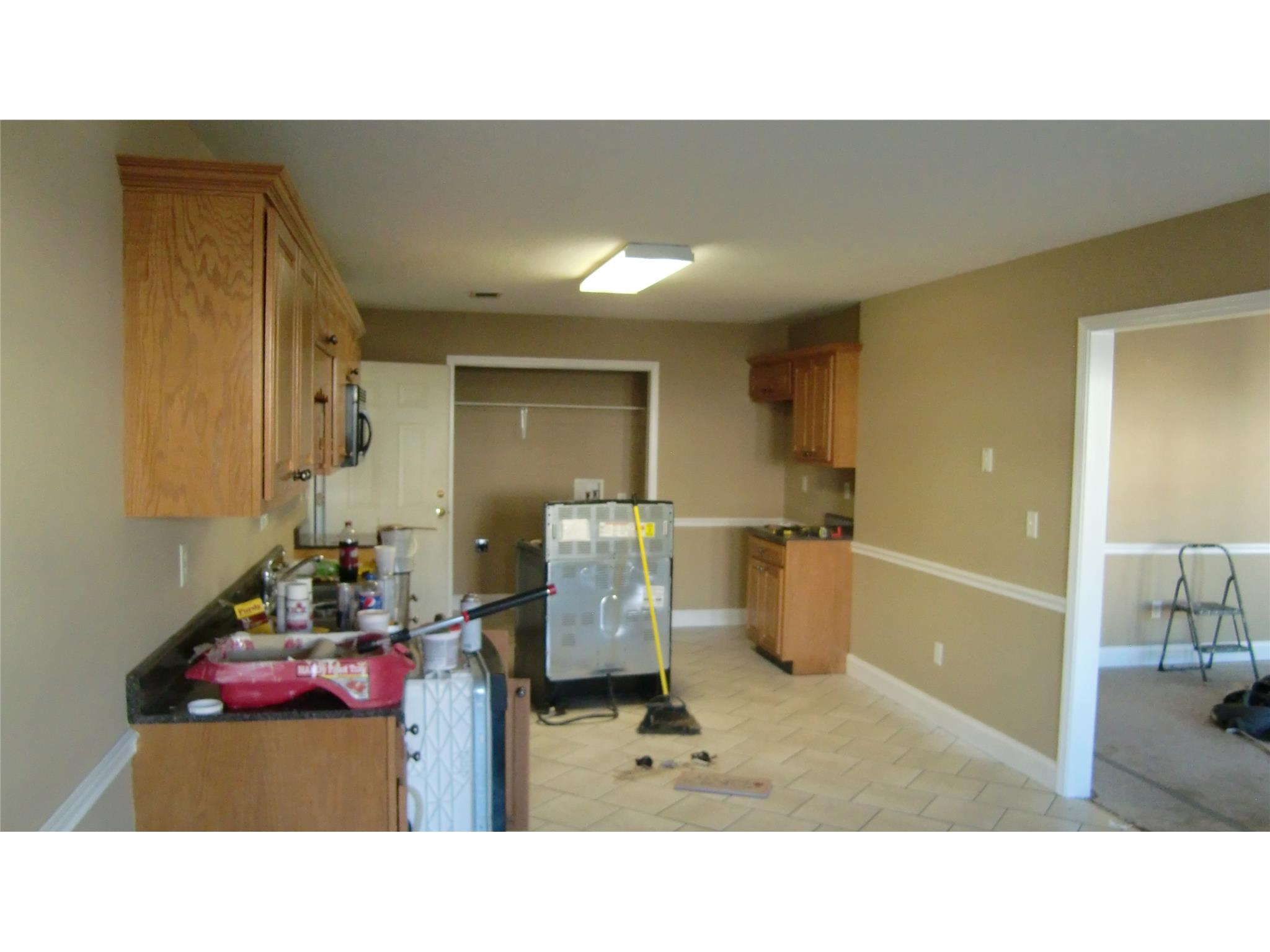 323 Shadow Pond Rd, Dublin, GA 31021 photo 3
