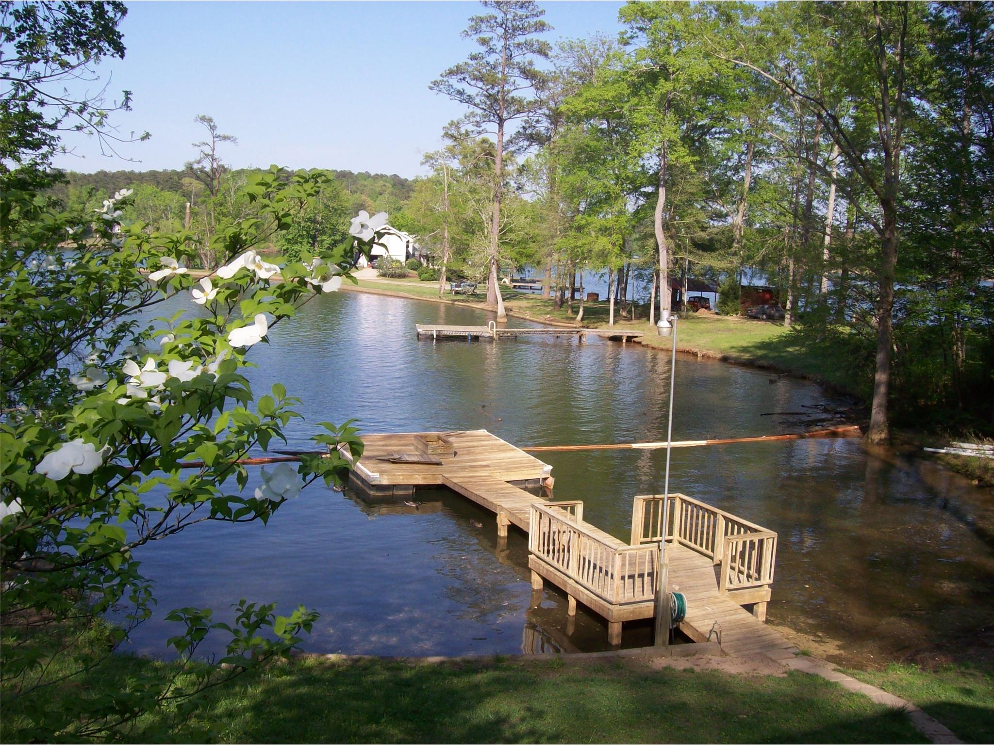 114 Hickory Dr, Jackson, GA 30233 photo 3