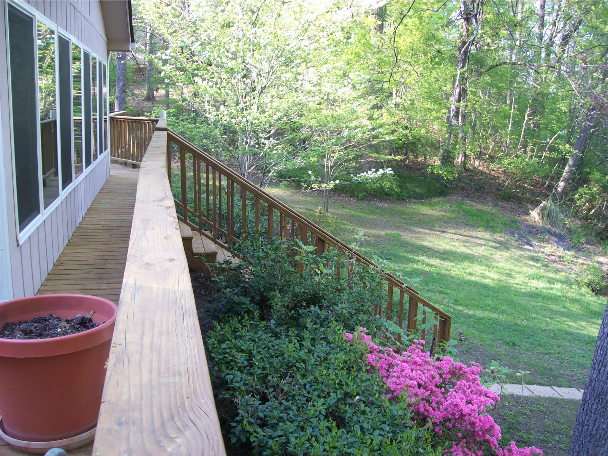 114 Hickory Dr, Jackson, GA 30233 photo 6