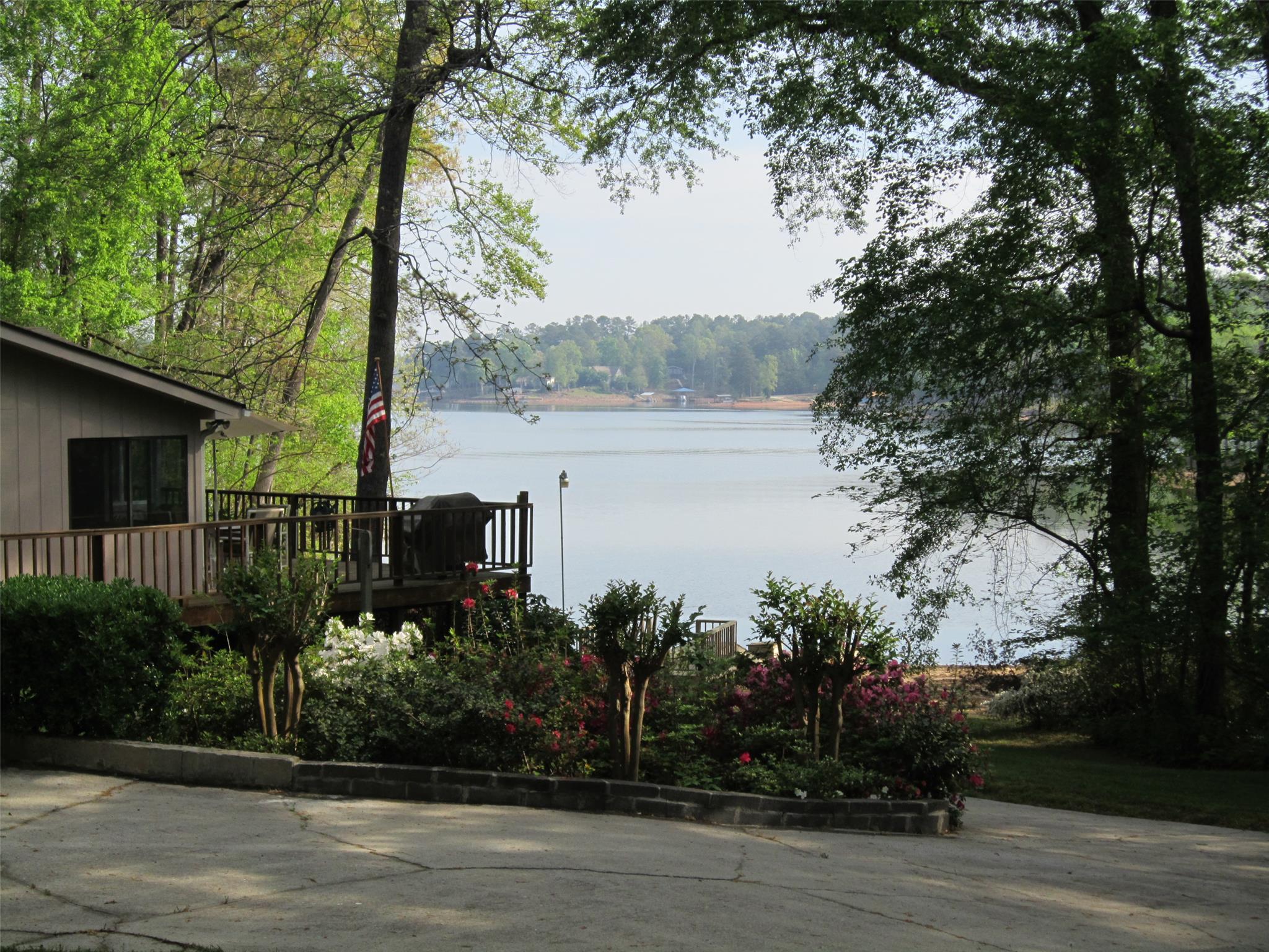 114 Hickory Dr, Jackson, GA 30233 photo 4