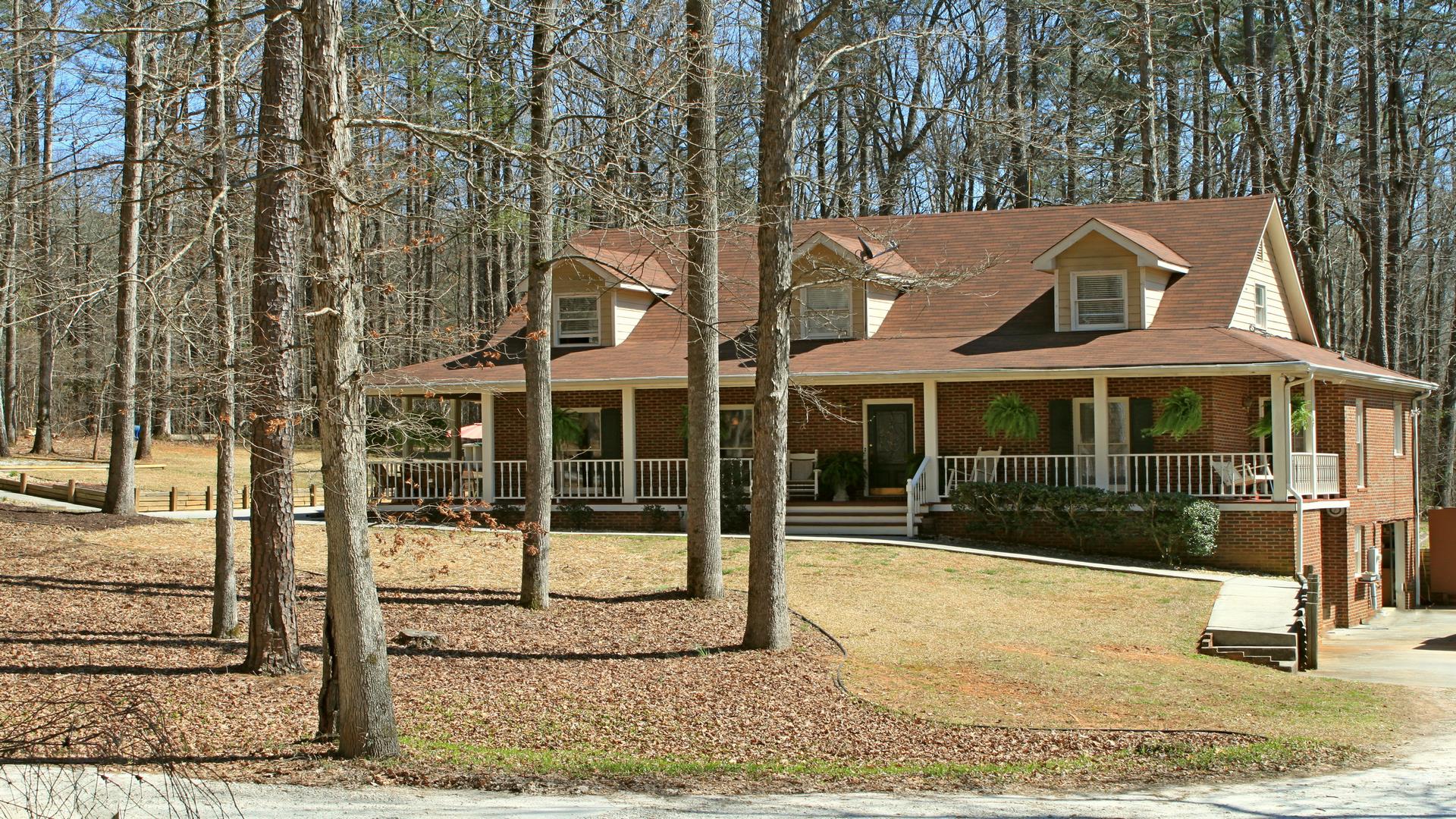 2222 Laurel Gate Ln, Monroe, GA 30655 photo 1