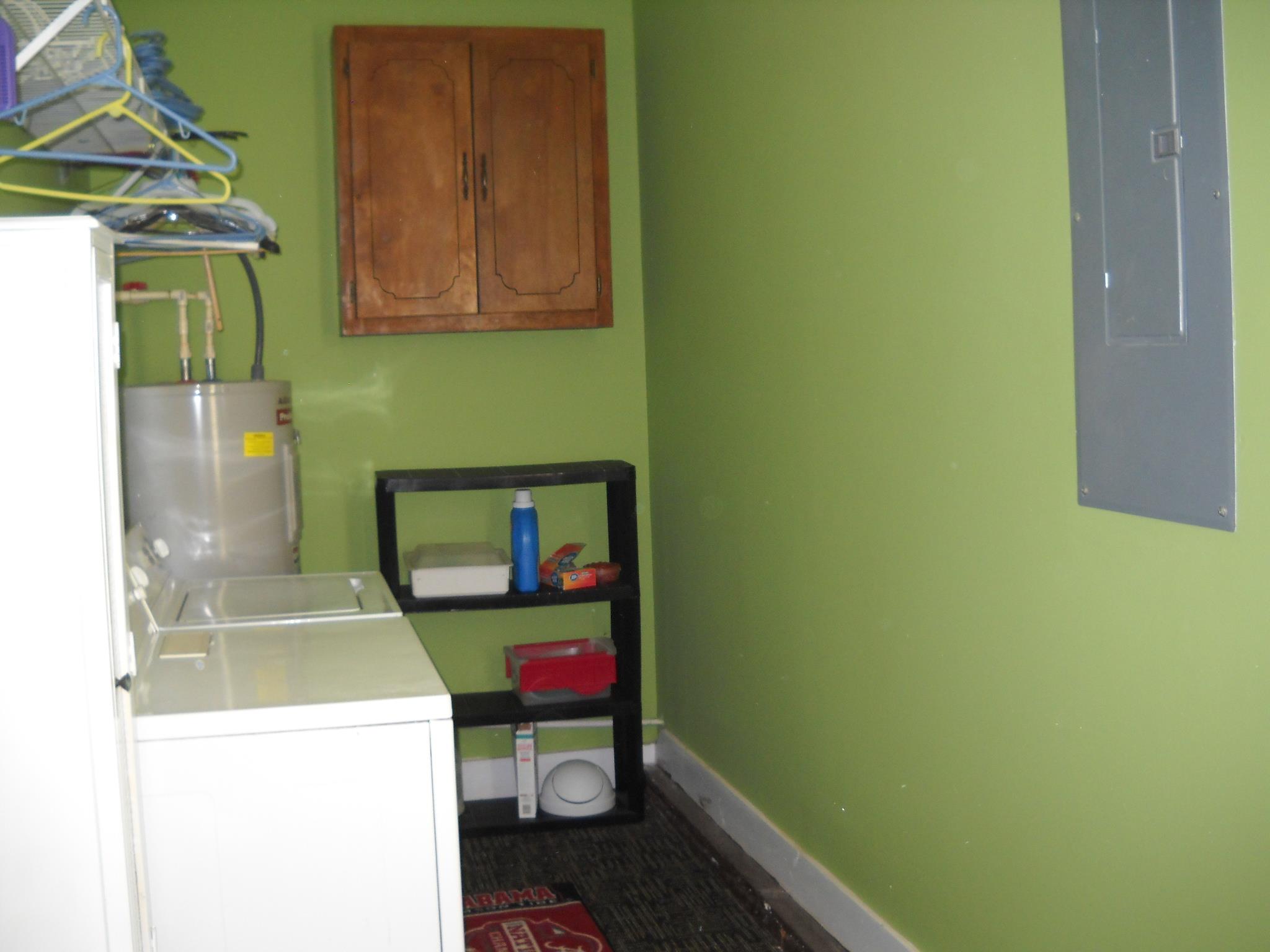 667 Leonard Rd, Lagrange, GA 30241 photo 9
