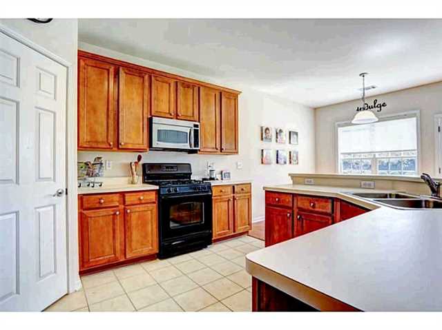 150 Hammersmith Dr, Suwanee, GA 30024 photo 7