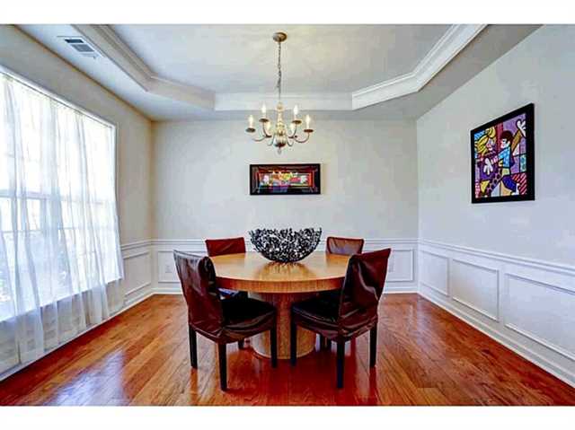 150 Hammersmith Dr, Suwanee, GA 30024 photo 3