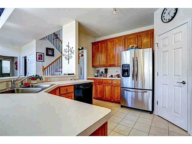 150 Hammersmith Dr, Suwanee, GA 30024 photo 5