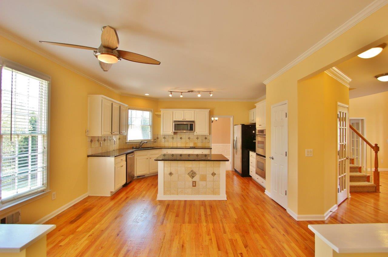 1302 Nicholson Pl, Suwanee, GA 30024 photo 9