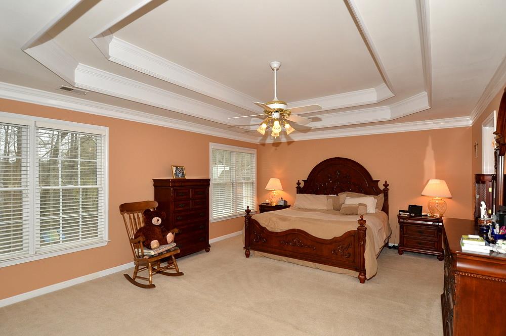 5062 Tottenham Ct, Suwanee, GA 30024 photo 10