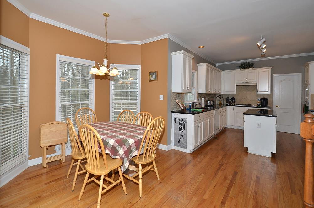 5062 Tottenham Ct, Suwanee, GA 30024 photo 3