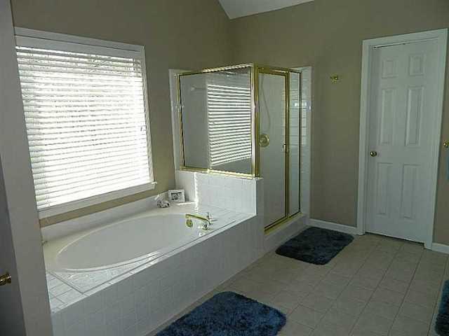 2025 Peachbluff Dr, Duluth, GA 30097 photo 21