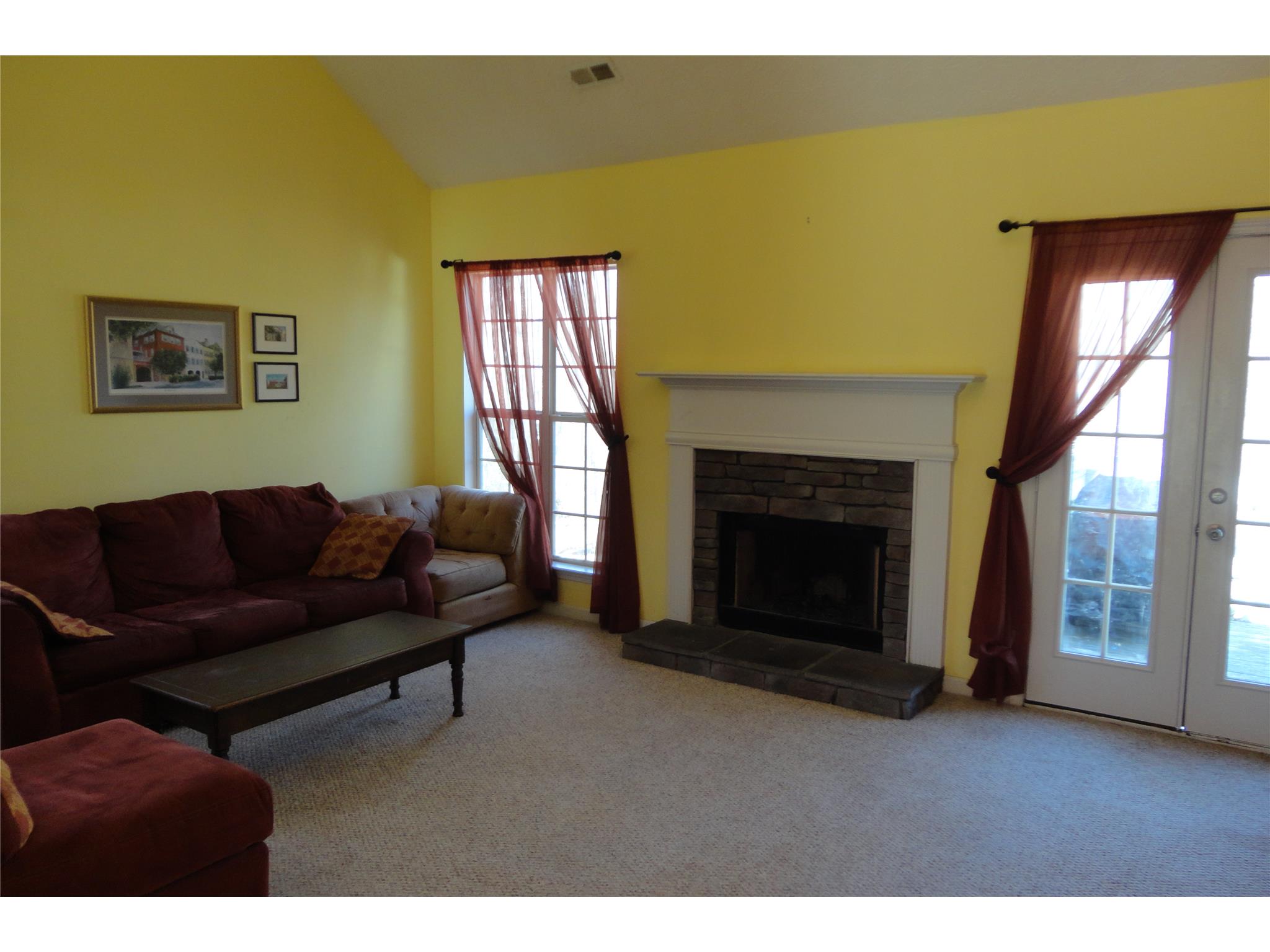 317 Cascade Ct, Hampton, GA 30228 photo 4