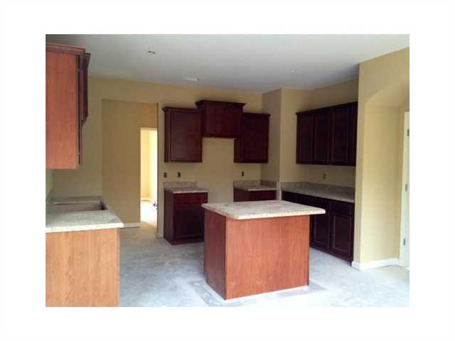 380 Pinnacle Dr, Winder, GA 30680 photo 2