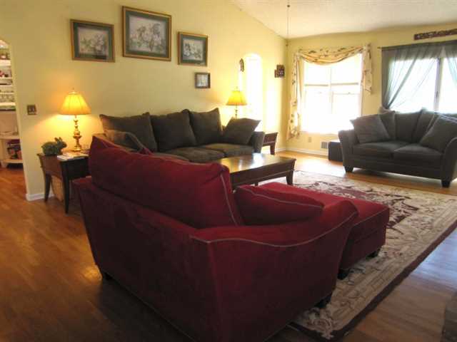 1019 White Rd, White, GA 30184 photo 5