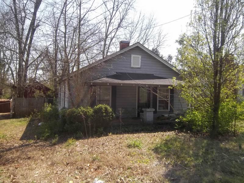1118 Wright St, Griffin, GA 30223 photo 2