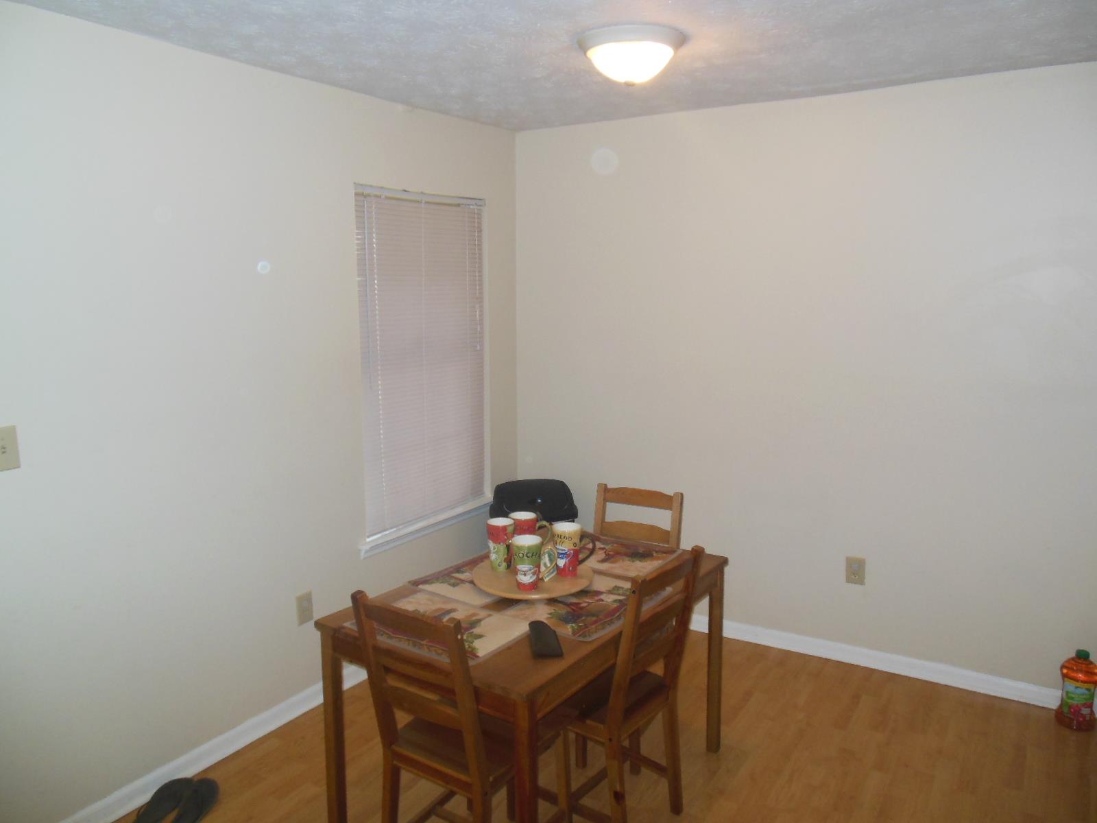 2810 Maple Grove Dr, Rex, GA 30273 photo 3