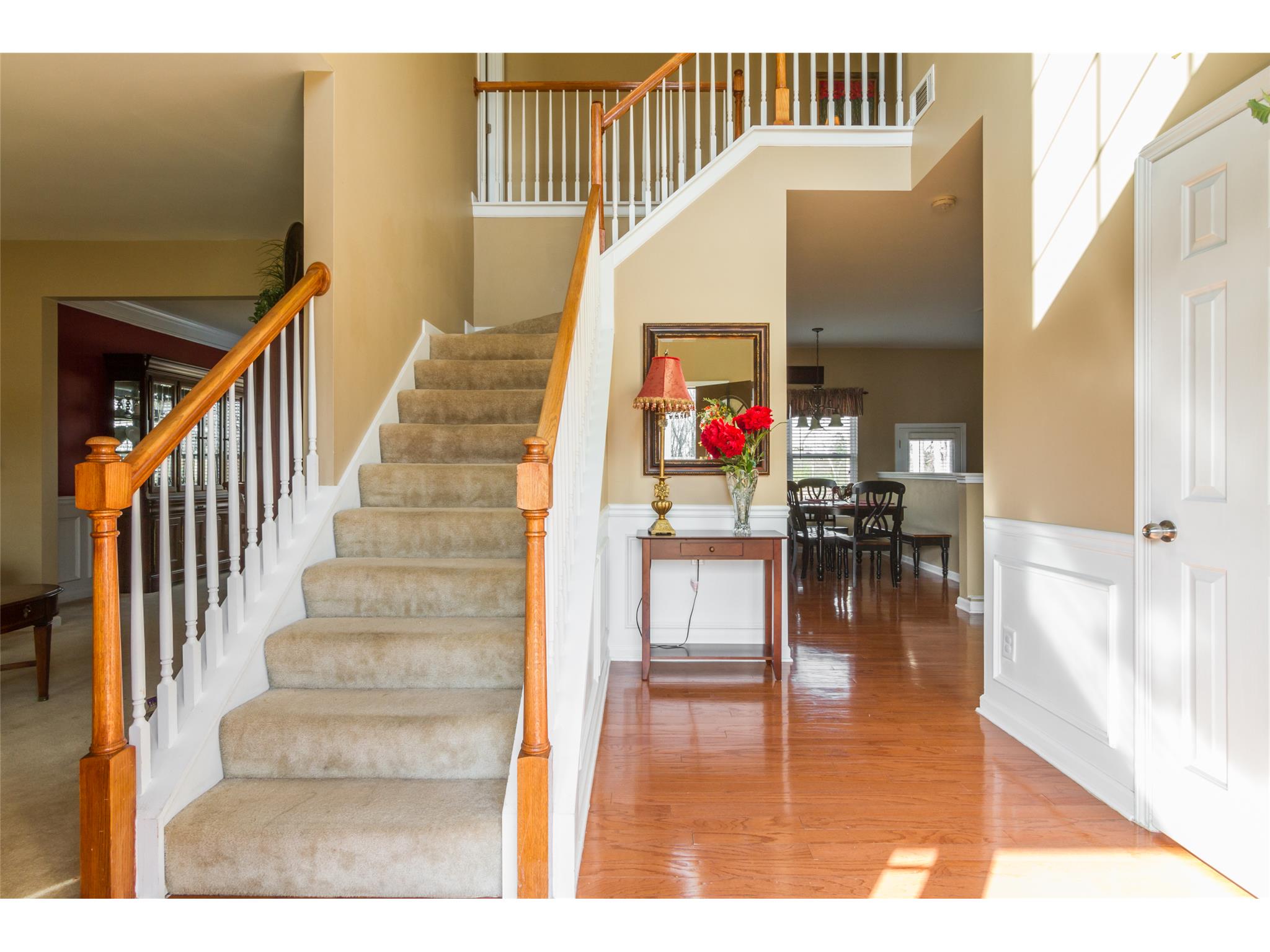 945 Tree Top Dr, Suwanee, GA 30024 photo 6