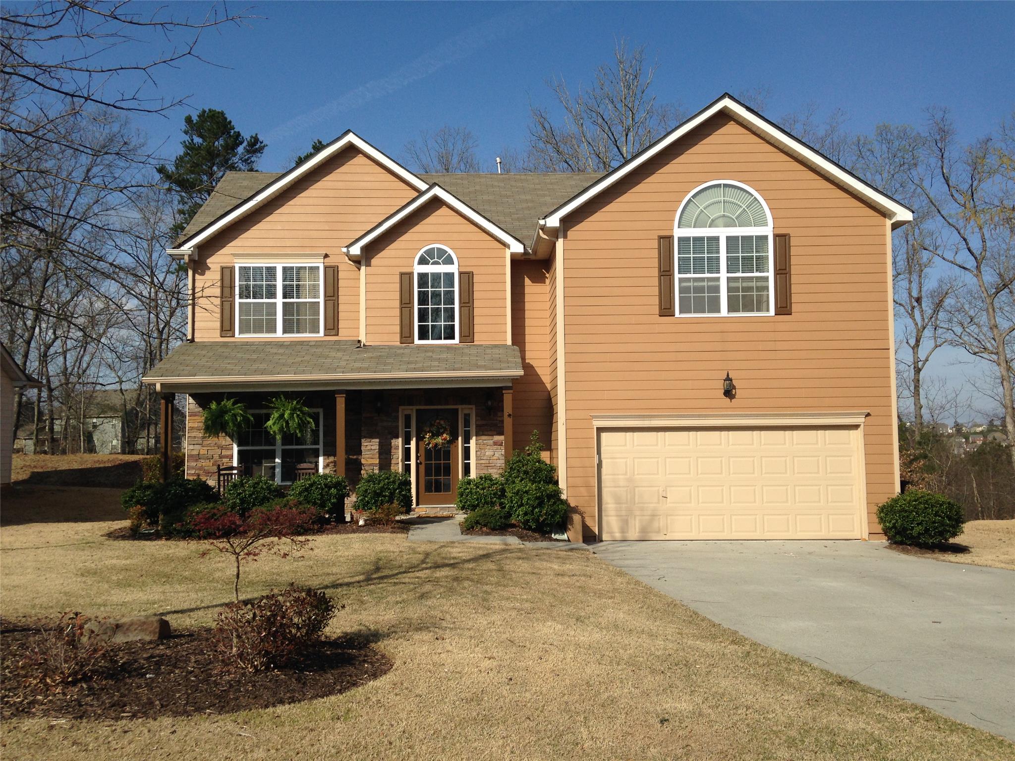 945 Tree Top Dr, Suwanee, GA 30024 photo 1