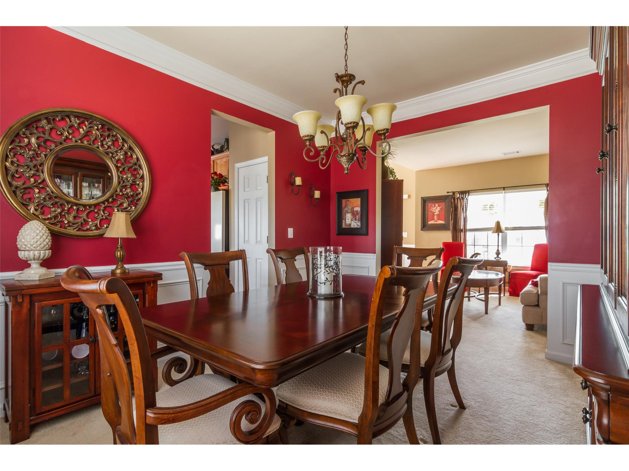 945 Tree Top Dr, Suwanee, GA 30024 photo 2