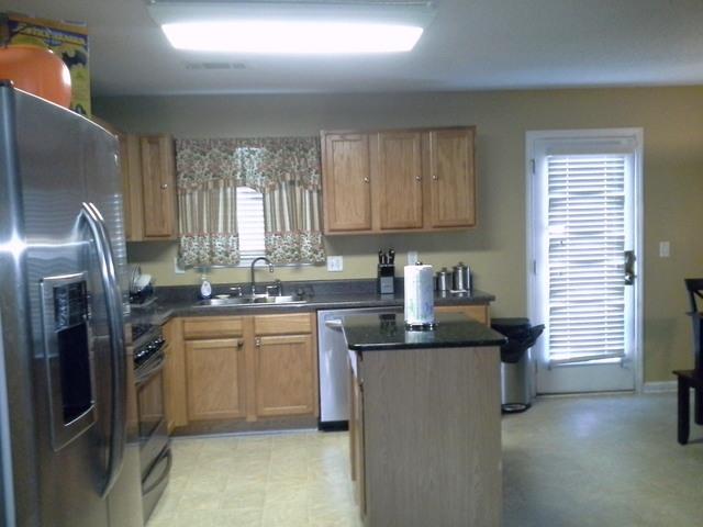 919 Brisley Cir, Hampton, GA 30228 photo 6