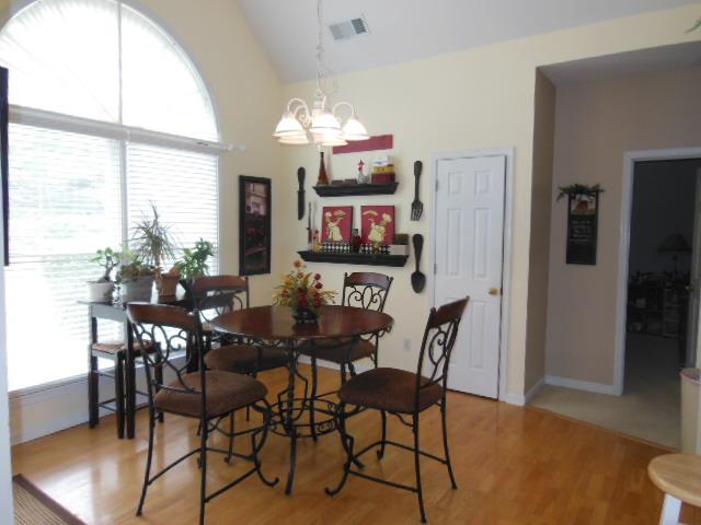 2076 Suwanee Woods Ln, Duluth, GA 30097 photo 12