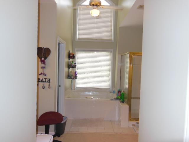 2076 Suwanee Woods Ln, Duluth, GA 30097 photo 16