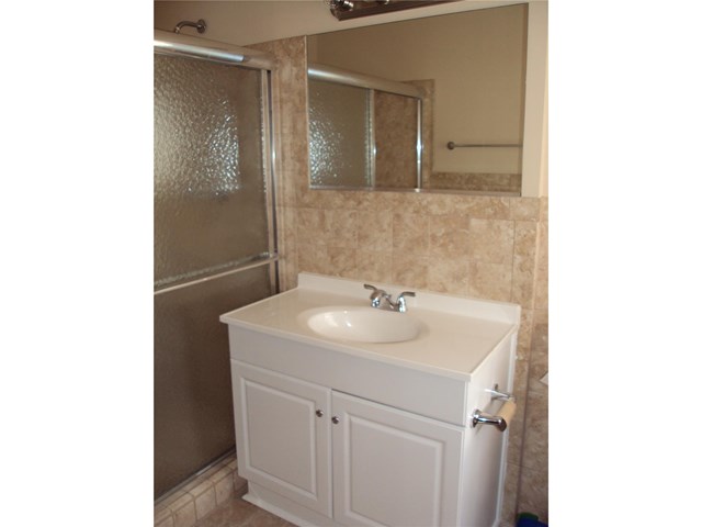 1352 John Robert Dr, Morrow, GA 30260 photo 3