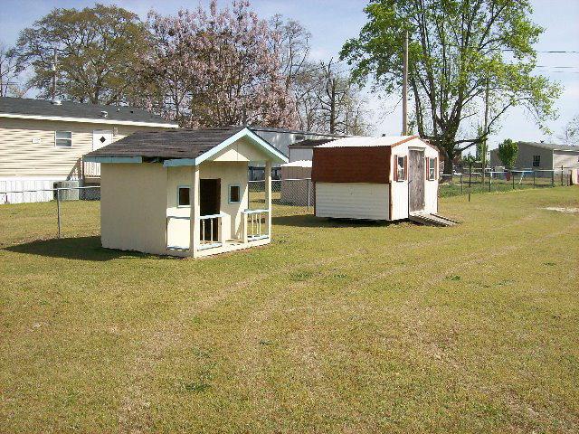 107 Azalea, Gordon, GA 31031 photo 8