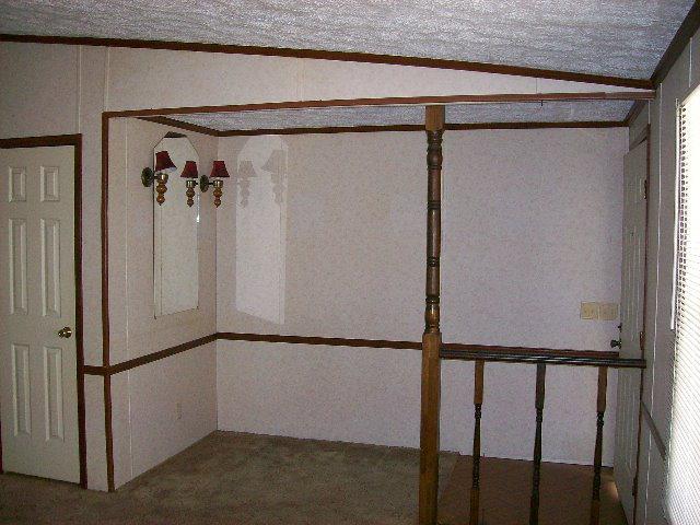 107 Azalea, Gordon, GA 31031 photo 2