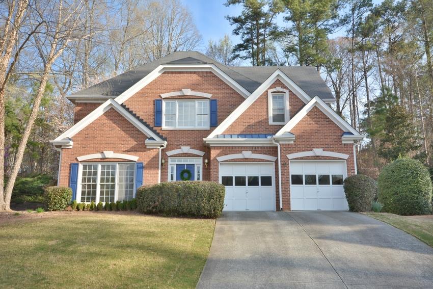 1569 Oglethorpe Dr, Suwanee, GA 30024 photo 1