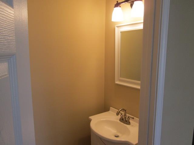 73 Elberta Dr, Jefferson, GA 30549 photo 8
