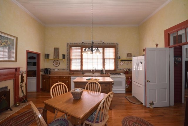 133 Dickson Dr, Jefferson, GA 30549 photo 10